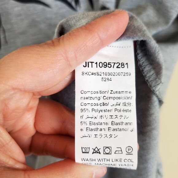 Shein Curve Gray & Black Vneck Shirt Sizw 2XL - Picture 5 of 6